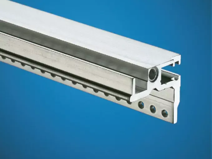 Горизонтальная рейка Vario CON 1, со встроенной Z-рейкой для разъема