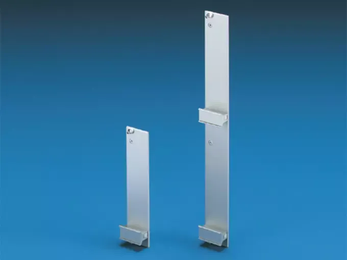 Плоские передние панели с ручкой Тип V