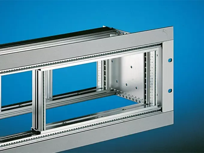 Накладки дверных вырезов для крейтов