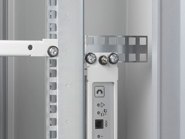 Монтажный комплект, 2 U для оборудования высотой 482,6 мм (19 дюймов) - фото 2