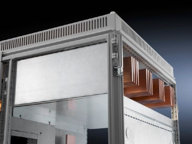 Защитная крышка для защиты от прикосновения к секции разъединителя-предохранителя (кабельная камера)