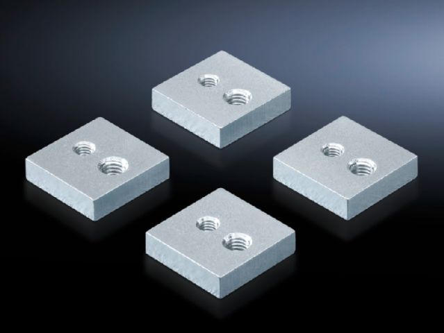 Комплект крепления для установки воздушного выключателя