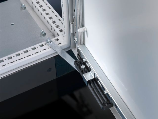 Дверной упор для путей эвакуации