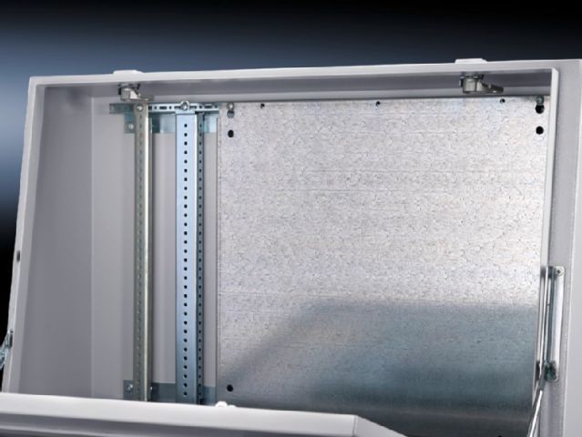 Частичные монтажные панели, встраиваемые в рейки для TP, TS, VX SE