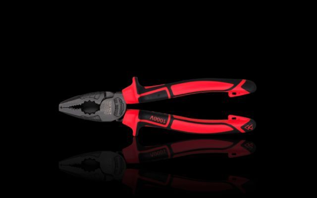 Комбинированные плоскогубцы