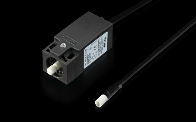 Дверной выключатель для светодиодного системного освещения