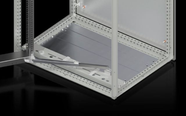 Поворотная рама предусмотрена для крепления кабелей - фото 2