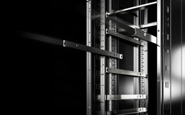 Адаптер OCP с 21 дюйма на 19 дюймов