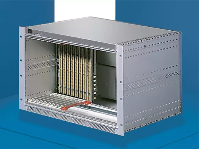 HeiPac 7 U/8 слотов (CPCI)